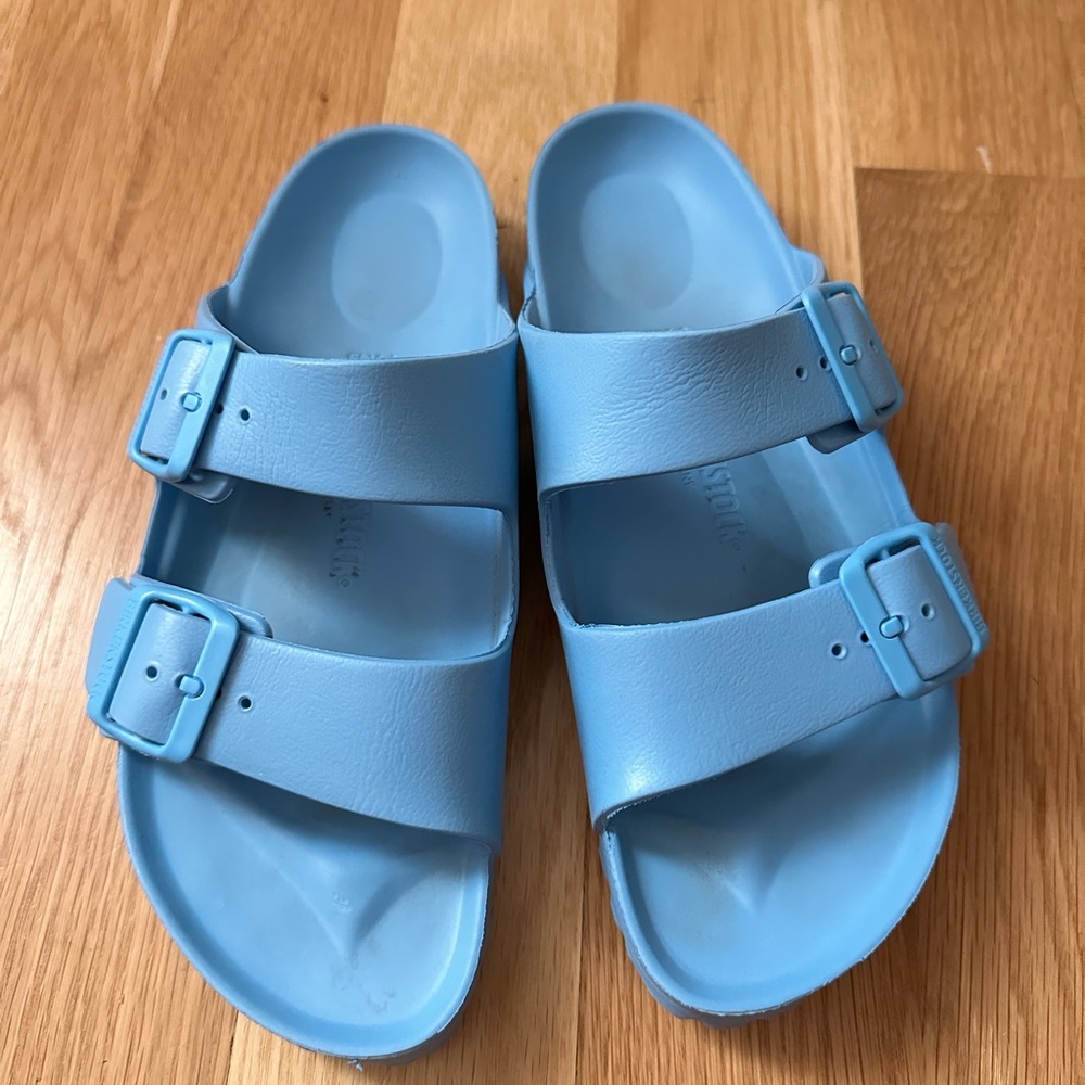BIRKENSTOCK Women's Arizona EVA Sandal Blue 39